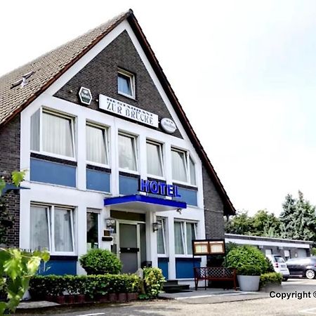 קרפלד Hotel Zur Bruecke מראה חיצוני תמונה